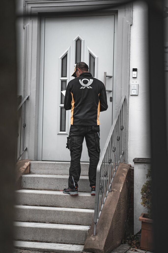 宅配食の送料が安いと評判の口コミは？